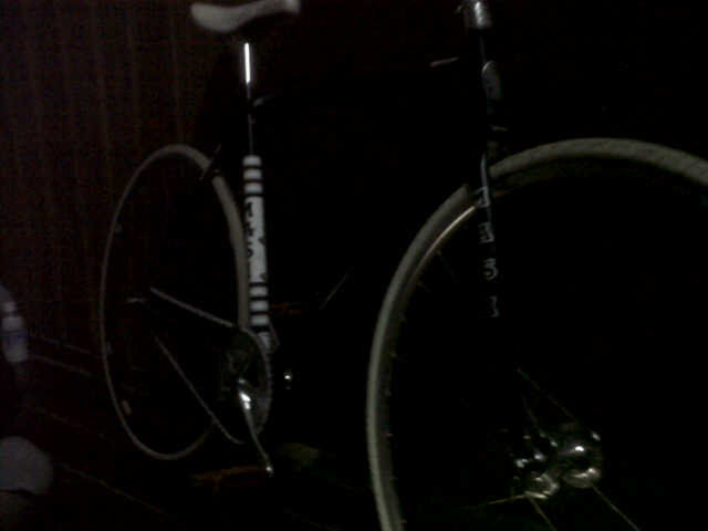 Name:  IMG00515-20120221-2129.jpg
Views: 301
Size:  15.8 KB