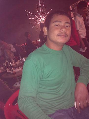 Name:  394933_266149560111991_100001508478042_755587_384999056_n.jpg
Views: 115
Size:  20.1 KB