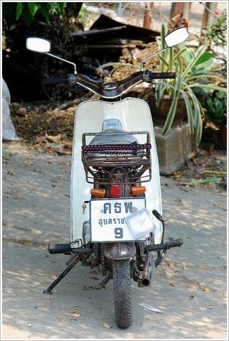 Name:  04.jpg
Views: 605
Size:  37.1 KB