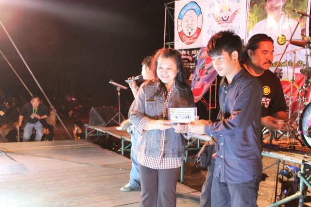 Name:  53.jpg
Views: 433
Size:  47.5 KB