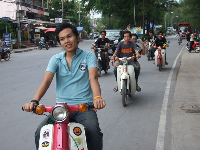 Name:  DSCF2303.jpg
Views: 467
Size:  95.1 KB