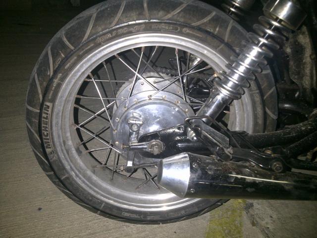 Name:  Lak Hok-20120228-00489.jpg
Views: 577
Size:  53.8 KB