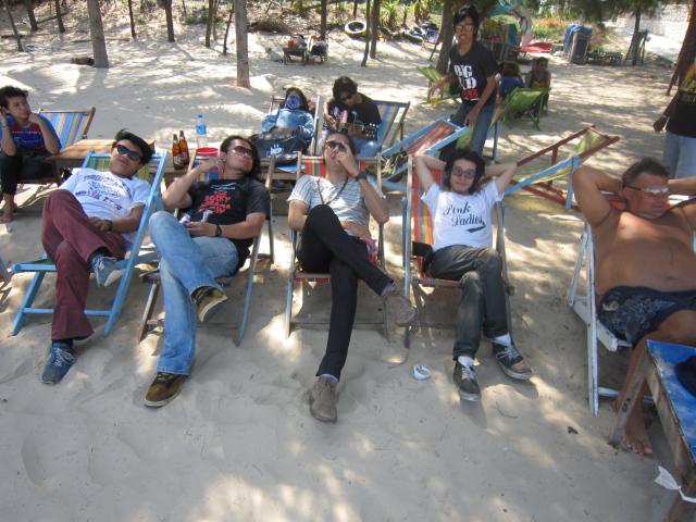 Name:  IMG_1037.jpg
Views: 148
Size:  58.9 KB