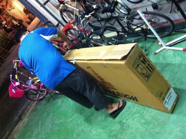 Name:  Photo 3-3-2555, 18 53 34.jpg
Views: 204
Size:  59.1 KB