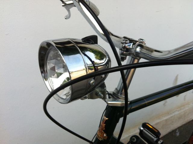 Name:  Photo 4-3-2555, 8 42 32.jpg
Views: 209
Size:  36.9 KB