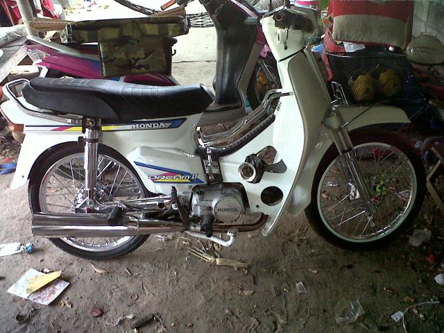 Name:  000000.jpg
Views: 438
Size:  70.7 KB