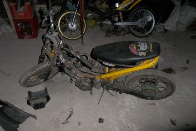 Name:  422743_231737183589758_100002604341104_445261_1346007685_n[1].jpg
Views: 1011
Size:  34.9 KB
