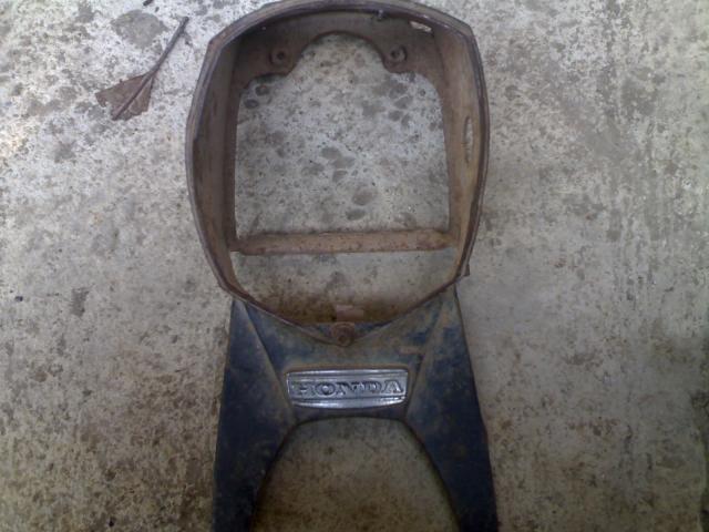 Name:  15032012030.jpg
Views: 596
Size:  45.2 KB