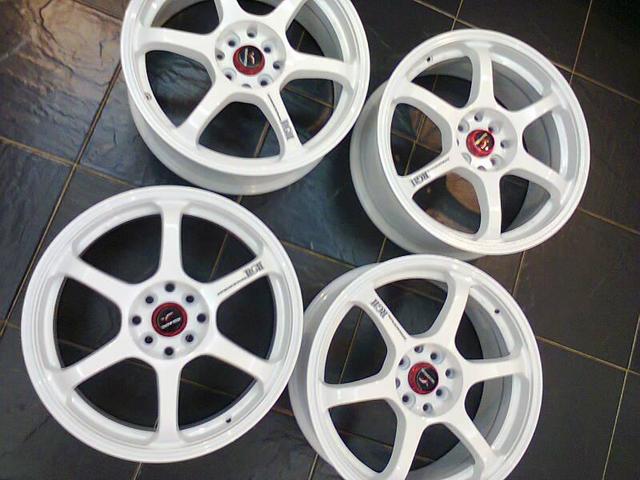 Name:  428106_1904029576085_1702137224_943366_373124679.jpg
Views: 286
Size:  50.4 KB