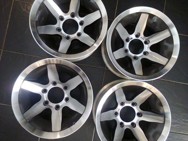Name:  560884_1954302232870_1702137224_963042_814130840_n.jpg
Views: 595
Size:  48.2 KB