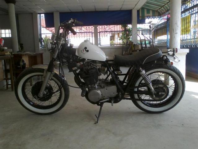 Name:  23032012469.jpg
Views: 182
Size:  47.5 KB