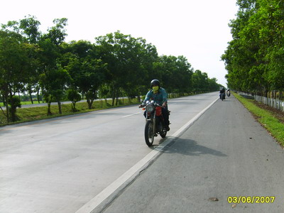 Name:  S5000008_resize.JPG
Views: 492
Size:  48.2 KB