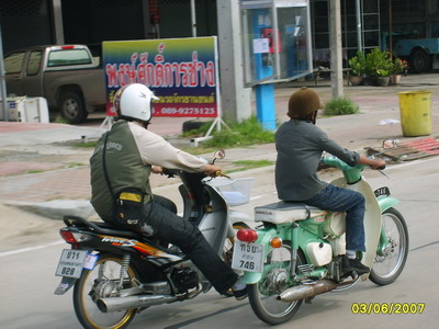 Name:  S5000049_resize.JPG
Views: 231
Size:  58.3 KB
