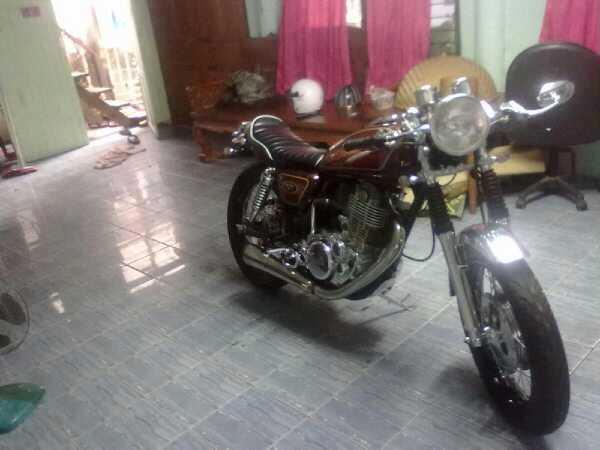 Name:  547995_212380902196986_100002752332606_289348_1327378393_n.jpg
Views: 663
Size:  28.0 KB