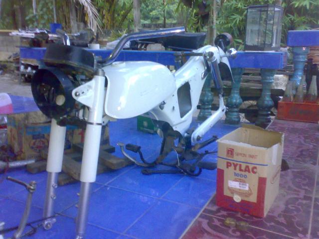 Name:  28032012658.jpg
Views: 176
Size:  47.5 KB