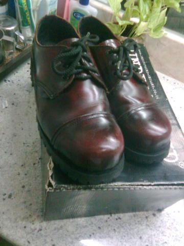 Name:  474164_320010791399498_100001717381133_854649_1896032851_o.jpg
Views: 203
Size:  26.0 KB