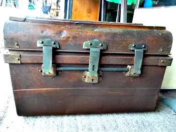Name:  trunk005.JPG
Views: 892
Size:  105.6 KB