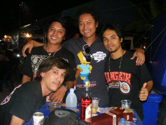 Name:  535543_376902855666352_100000399219568_1172596_792423583_n.jpg
Views: 893
Size:  45.9 KB