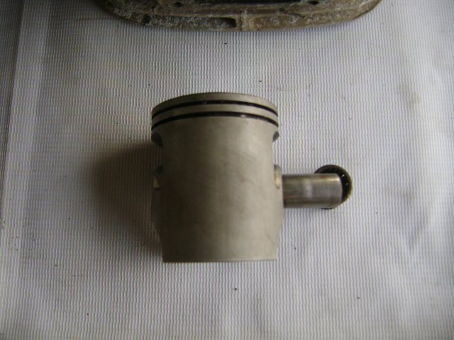 Name:  578638_2654450499834_1812987327_1621318_1236162097_n.jpg
Views: 270
Size:  54.8 KB