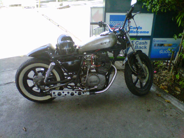 Name:  Si Phraya-20111123-00095.jpg
Views: 519
Size:  40.7 KB