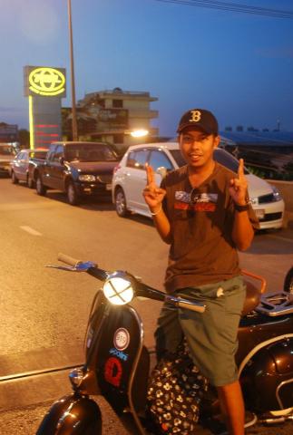 Name:  297213_239794919415174_100001540026509_701610_1049949339_n.jpg
Views: 334
Size:  25.3 KB