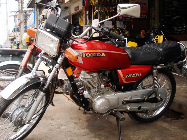 Name:  thaisellingp7076097n1.jpg
Views: 2595
Size:  144.8 KB