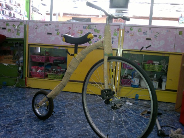 Name:  25032012053.jpg
Views: 700
Size:  90.6 KB