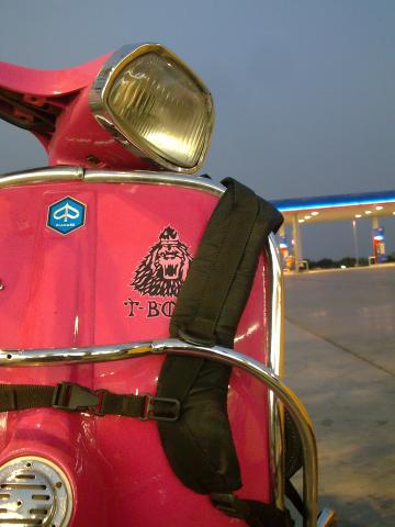 Name:  Ҿ0103.jpg
Views: 757
Size:  24.3 KB