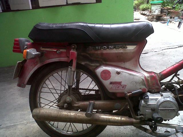 Name:  IMG00368-20120510-1233.jpg
Views: 507
Size:  52.9 KB