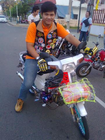 Name:  33.jpg
Views: 866
Size:  36.2 KB