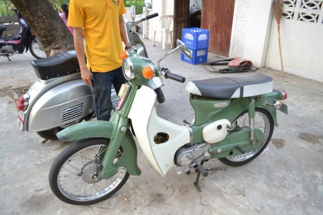 Name:  574490_366306786755502_100001285516659_1157927_1497721999_n.jpg
Views: 383
Size:  49.0 KB