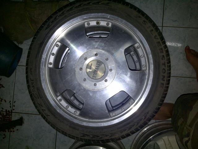 Name:  IMG-20120515-00360.jpg
Views: 1125
Size:  42.5 KB