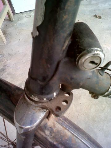 Name:  IMG01426-20120516-1633.jpg
Views: 419
Size:  25.2 KB