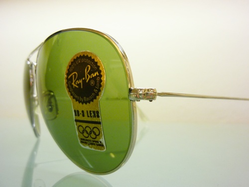 Name:  aviatorwhitegoldrb3-2.jpg
Views: 2370
Size:  47.7 KB