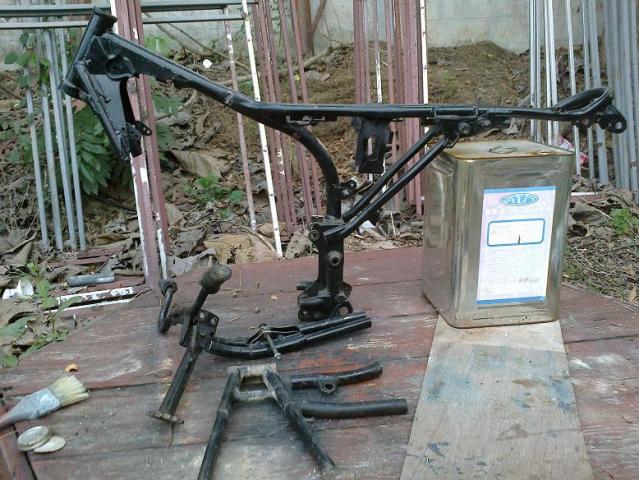 Name:  15052012384.jpg
Views: 558
Size:  70.7 KB