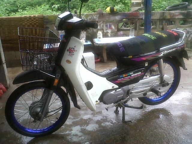 Name:  IMG01398-20120519-1458.jpg
Views: 412
Size:  85.4 KB
