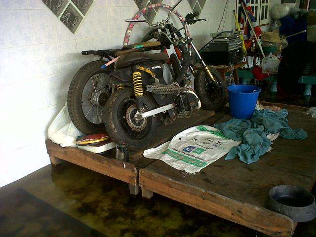 Name:  IMG01008-20111019-1258.jpg
Views: 1851
Size:  51.5 KB