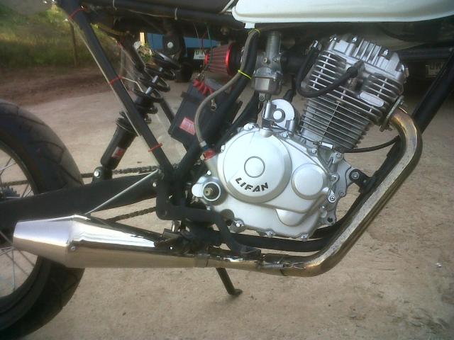 Name:  IMG00668-20120426-1705.jpg
Views: 158
Size:  48.7 KB