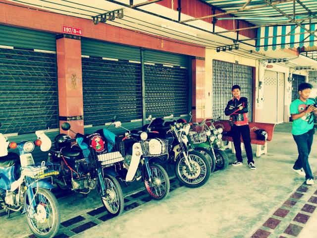 Name:  Chamai-20120424-00248_ (24).jpg
Views: 312
Size:  89.6 KB