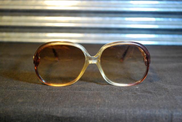 Name:  SunGlasses01.jpg
Views: 1501
Size:  32.3 KB
