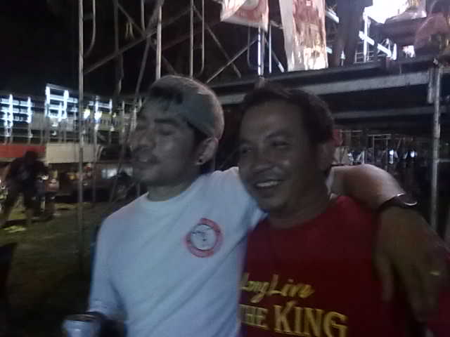 Name:  12052012409.jpg
Views: 159
Size:  29.8 KB