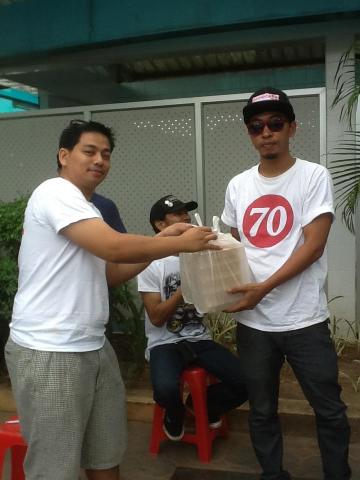 Name:  533317_141425869314496_716059638_n.jpg
Views: 387
Size:  26.5 KB