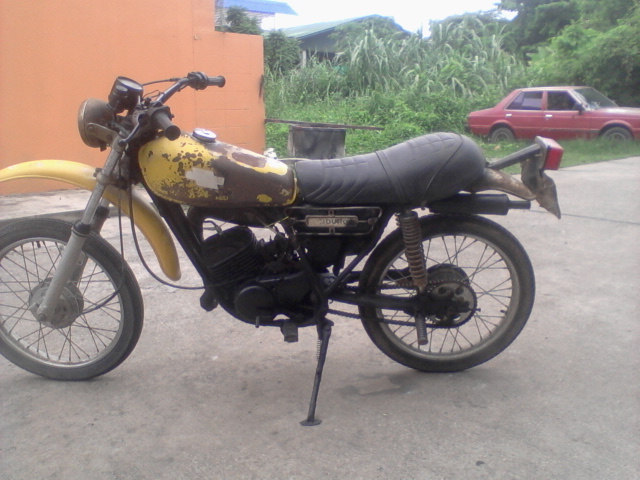 Name:  dt100 1.jpg
Views: 888
Size:  132.2 KB