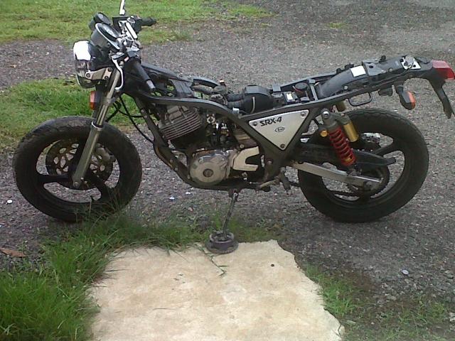 Name:  IMG00439-20120606-0723.jpg
Views: 365
Size:  68.9 KB