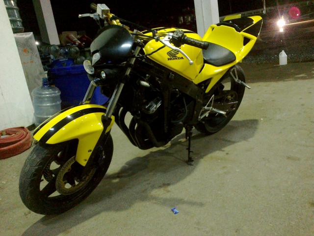 Name:  459125_376966109033452_1884882678_o.jpg
Views: 590
Size:  47.3 KB