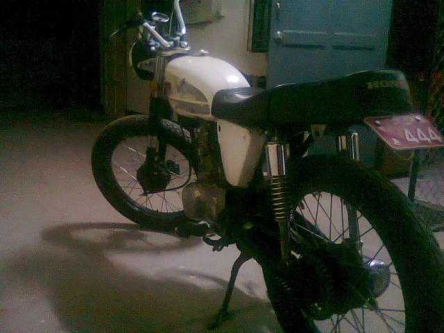 Name:  Ҿ0178.jpg
Views: 542
Size:  41.7 KB