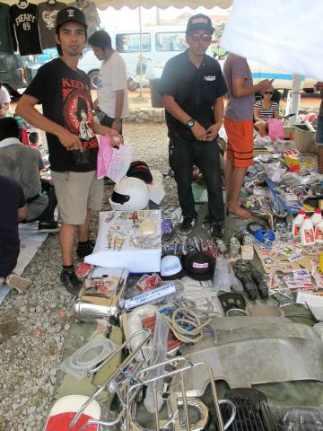 Name:  252215_427236417297347_1436502450_n.jpg
Views: 458
Size:  43.0 KB