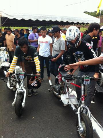 Name:  575735_322562537822075_1620288141_n.jpg
Views: 454
Size:  36.3 KB