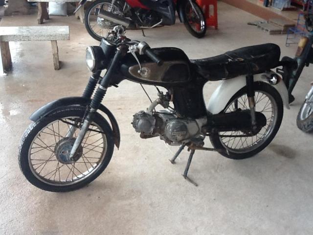 Name:  576727_373085796082135_196356329_n.jpg
Views: 1234
Size:  48.0 KB