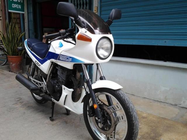 Name:  250639_330807860333034_1950270995_n.jpg
Views: 349
Size:  47.6 KB